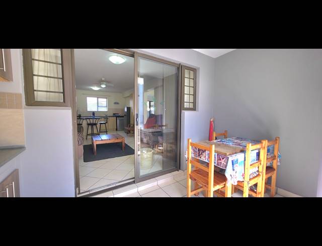 2 BEDROOM APARTMENT FOR SALE IN HARTENBOS CENTRAL